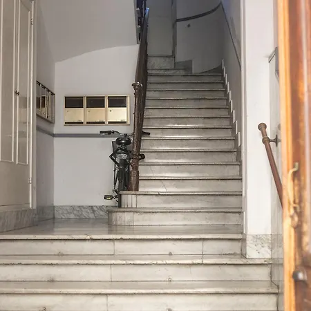 Caffe' E Cuscino Penzion Řím