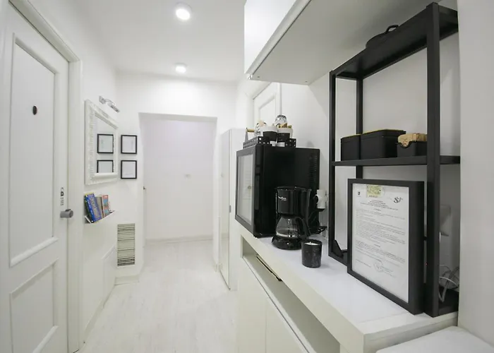 Caffe' E Cuscino Πανσιόν Ρώμη